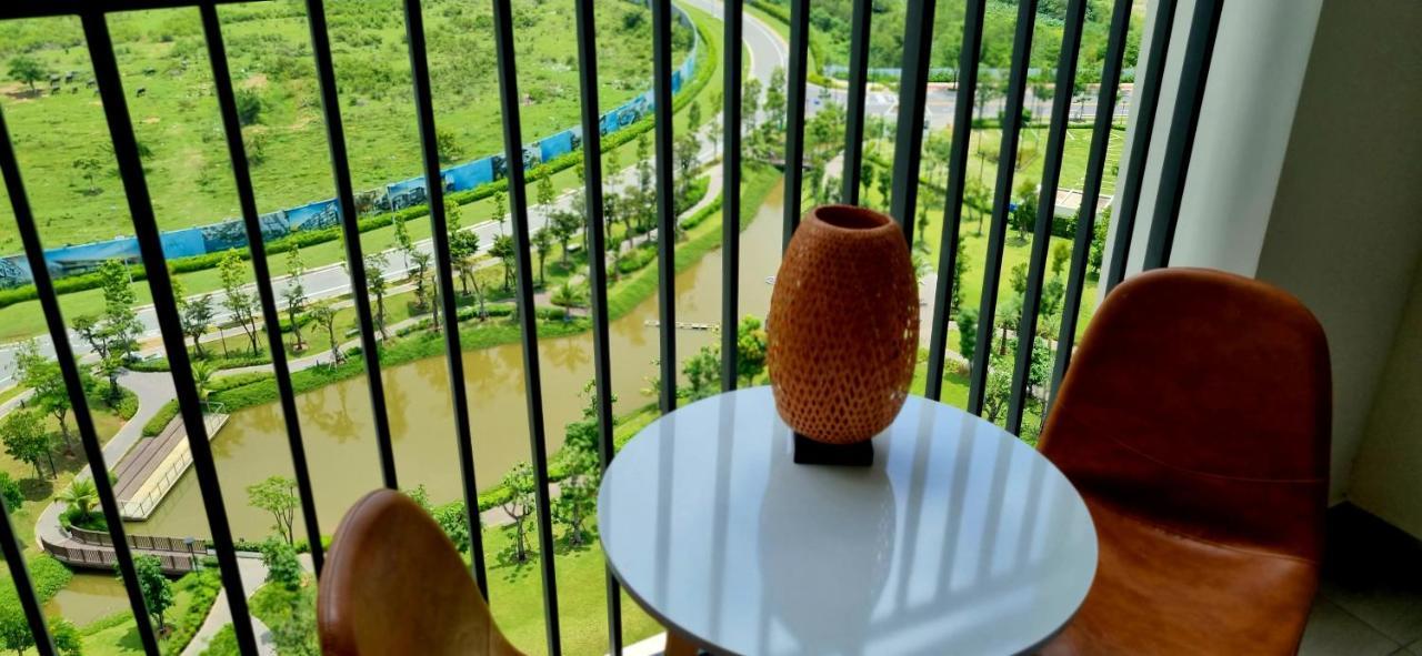 Swanbay Apartments Group Nhon Trach Екстериор снимка